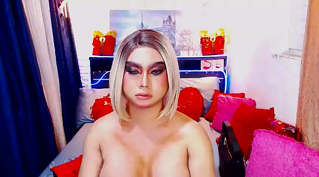 Snapshot of TsGoddessNhicolle chatting on 12-17-24, 12:00 TsGoddessNhicolle online show from 12-17-24, 12:00