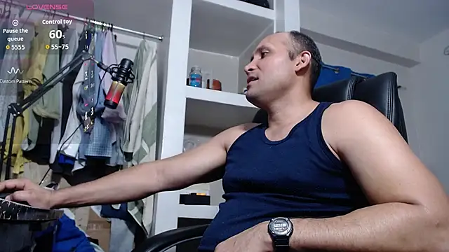 lewislamxxx hot online show from 11-08-25, 11:14