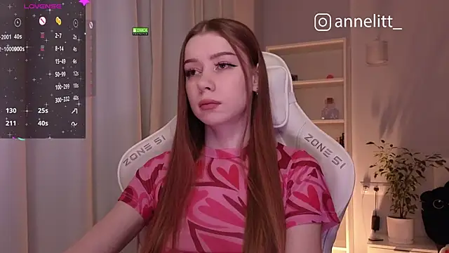 Annelitt online show from 12-17-24, 07:48