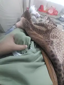 Snapshot of Hotm3716 chatting on 10-18-25, 05:46 Hotm3716 online show from 10-18-25, 05:46