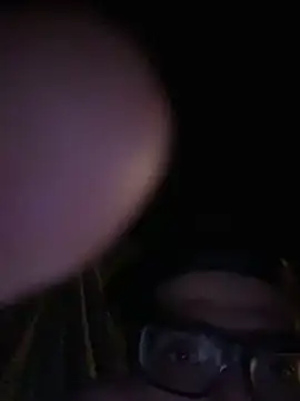 Snapshot of Exclusivenutxxx chatting on 03-20-25, 01:46 Exclusivenutxxx online show from 03-20-25, 01:46