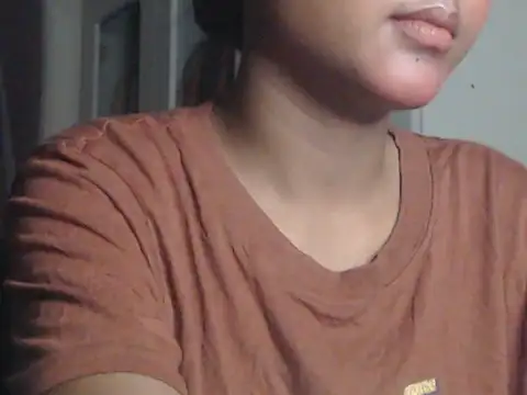 Snapshot of NancyRuvi chatting on 06-08-26, 03:45 NancyRuvi online show from 06-08-26, 03:45