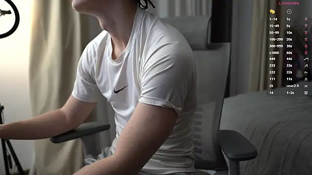 BumBuster69 online show from 04-21-26, 07:17