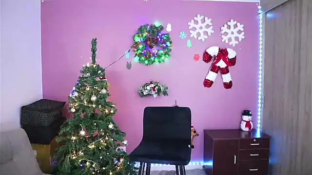 Steph F online show from 01-04-25, 08:06