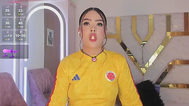 sophy champagne online show from 04-14-26, 01:00