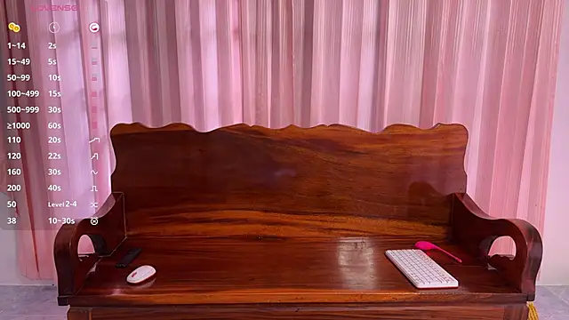 Snapshot of Raamoss chatting on 11-21-25, 08:13 Raamoss online show from 11-21-25, 08:13