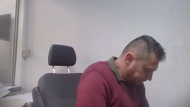 Snapshot of rabyto2 chatting on 12-28-24, 03:04 rabyto2 online show from 12-28-24, 03:04