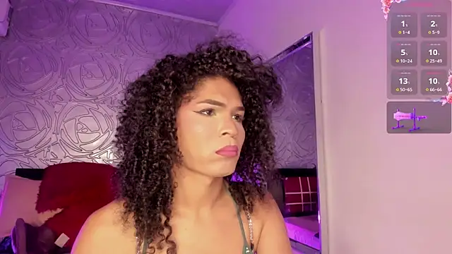 vennus1  online show from 12-23-25, 04:54