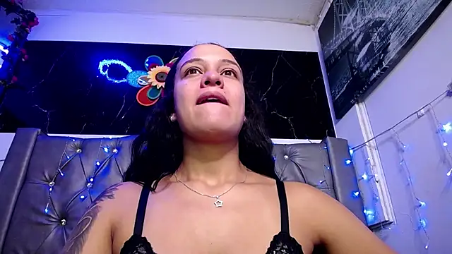 LAILAGUMMY online show from 01-27-25, 11:43