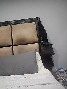 Snapshot of Mahi4luv chatting on 12-03-24, 08:17 Mahi4luv online show from 12-03-24, 08:17