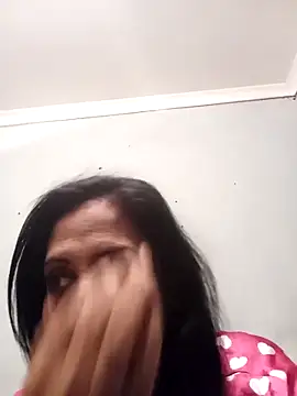 Snapshot of Mahi4luv chatting on 09-12-25, 11:04 Mahi4luv online show from 09-12-25, 11:04