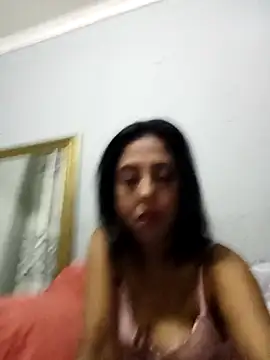 Snapshot of Mahi4luv chatting on 10-04-25, 11:03 Mahi4luv online show from 10-04-25, 11:03