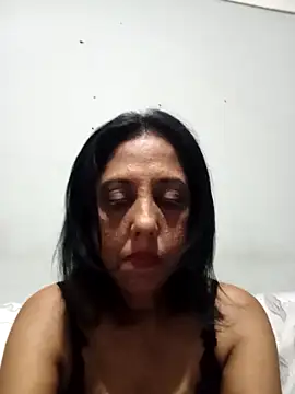Snapshot of Mahi4luv chatting on 05-28-26, 09:45 Mahi4luv online show from 05-28-26, 09:45
