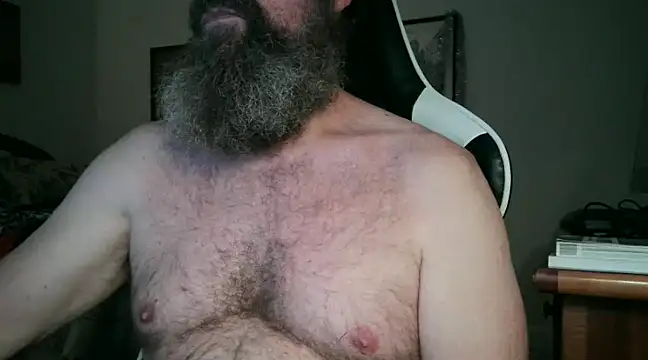 Snapshot of usdirtymikee9 chatting on 12-17-24, 02:01 usdirtymikee9 online show from 12-17-24, 02:01