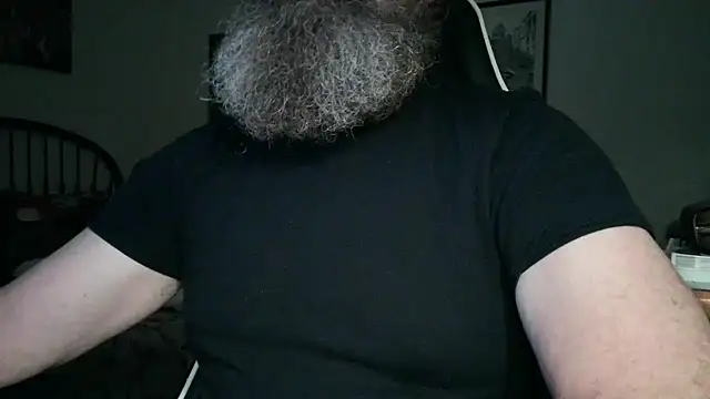 Snapshot of usdirtymikee9 chatting on 02-06-25, 01:38 usdirtymikee9 online show from 02-06-25, 01:38