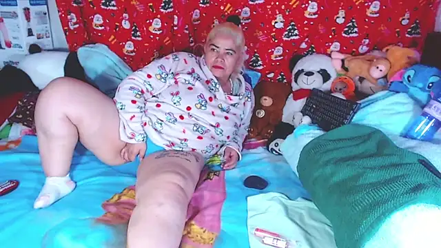 estrellita fugaz16x online show from 03-11-26, 04:29