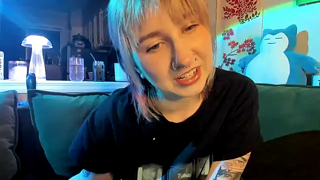 LedaBun online show from 04-02-26, 04:32