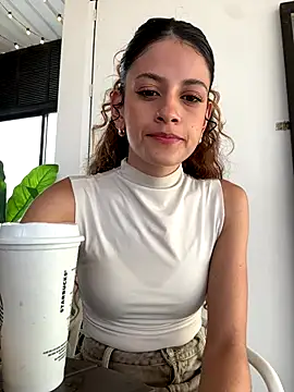 alana15 online show from 12-04-25, 09:12