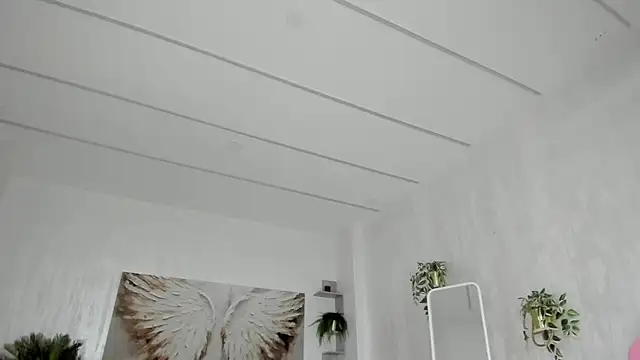 TiffanyHouston  online show from 05-28-26, 04:21