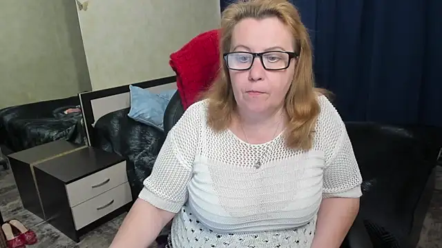 Frau Marta online show from 04-06-26, 12:28