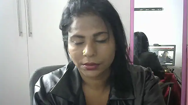 Snapshot of sunshinelady_ chatting on 12-18-24, 09:58 sunshinelady online show from 12-18-24, 09:58