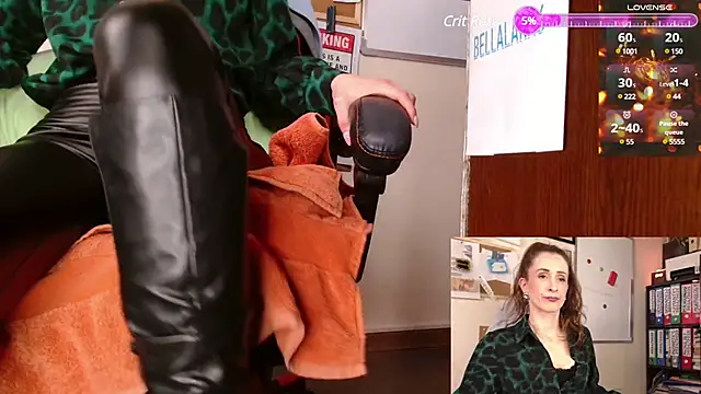 Snapshot of LanaSix chatting on 03-20-25, 04:20 LanaSix online show from 03-20-25, 04:20