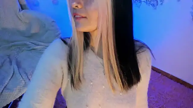 Snapshot of Sammysammy_ chatting on 12-22-24, 07:44 Sammysammy  online show from 12-22-24, 07:44