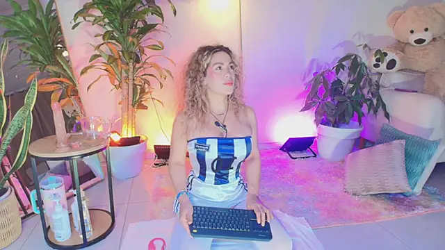erotik lady online show from 06-07-26, 04:38