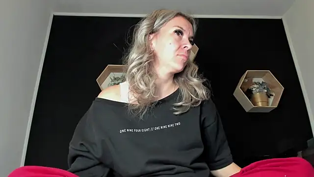 Alesys69 online show from 10-30-25, 11:38