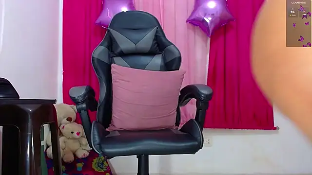 Luciana0226 online show from 11-09-25, 08:40