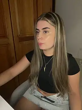 Miss valeriaa online show from 11-26-25, 10:44