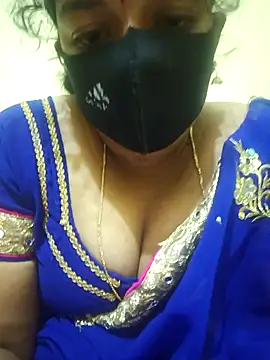 Snapshot of teddy-143 chatting on 10-14-25, 05:03 teddy-143 online show from 10-14-25, 05:03