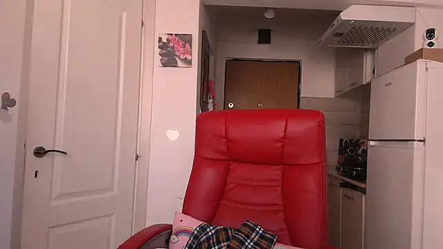 simyhvn online show from 04-14-26, 08:09