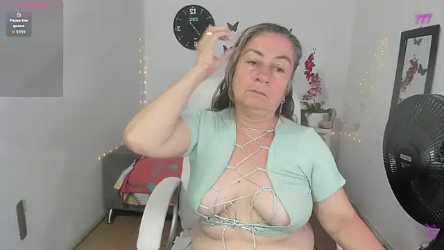 stepmother 105 online show from 05-30-26, 03:31