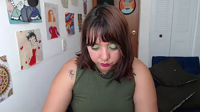 soynanabela28 online show from 02-27-26, 04:51