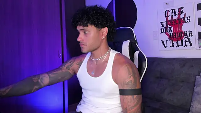 Alessandro Vanni online show from 03-13-26, 01:34