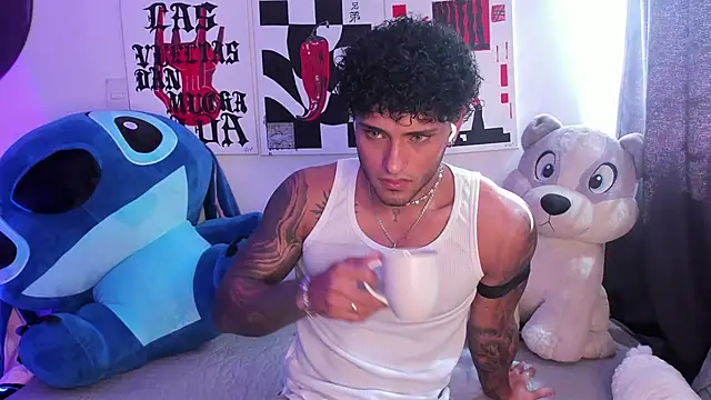 Alessandro Vanni online show from 05-20-26, 02:34