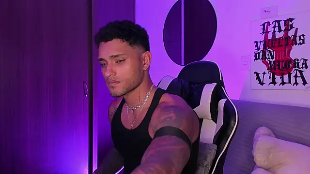 Alessandro Vanni online show from 07-06-26, 03:14