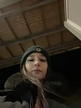 joanaelaa online show from 02-18-25, 08:47