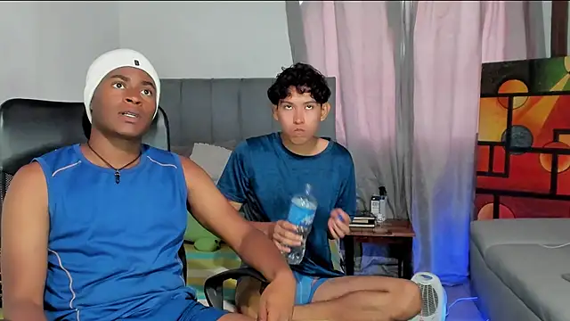 CrissBrownxxx online show from 04-21-26, 06:12