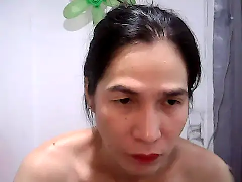 Snapshot of BigDickTrans chatting on 04-29-26, 11:58 BigDickTrans online show from 04-29-26, 11:58