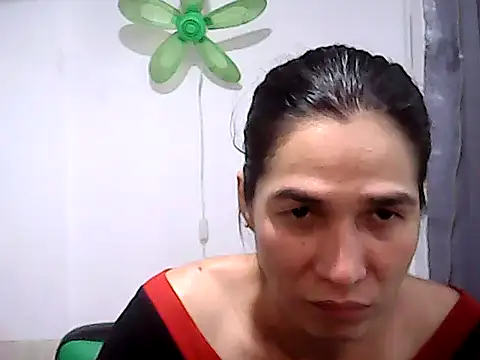 Snapshot of BigDickTrans chatting on 05-10-26, 04:34 BigDickTrans online show from 05-10-26, 04:34
