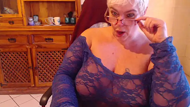 MISS LINDAH online show from 02-22-26, 06:35