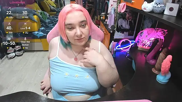 Softie Sofy online show from 03-05-26, 02:40