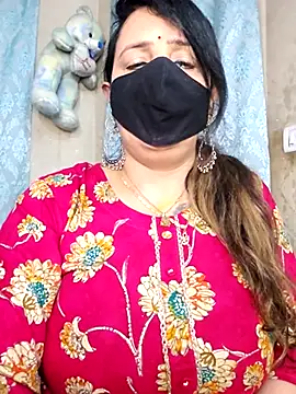 cute-tanvi online show from 03-10-26, 01:32