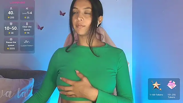 lilassoul8  online show from 10-14-25, 04:35