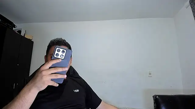 ares sexxx online show from 04-19-26, 04:50