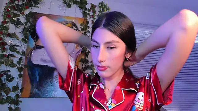 valeria gonzales  online show from 02-05-25, 08:25