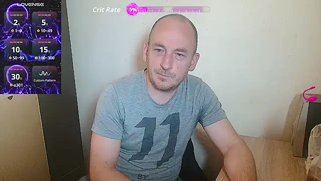 Snapshot of Johan___Barker chatting on 05-04-26, 11:17 Johan Barker online show from 05-04-26, 11:17