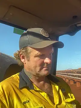 Snapshot of neeko_69 chatting on 04-04-26, 12:20 neeko 69 online show from 04-04-26, 12:20